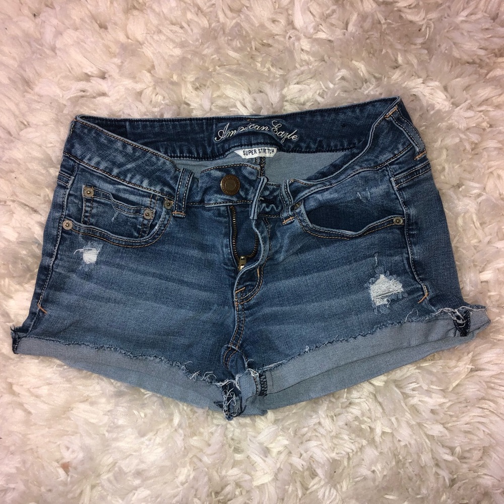 American eagle short stretchy shorts